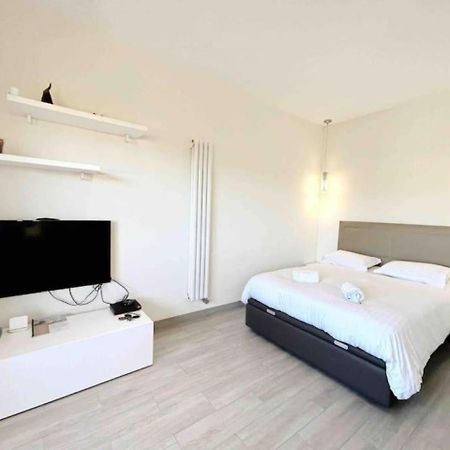 Il Gioiello : Apt 2 Pers, Clim, Piscine, Parking Antibes Exterior photo