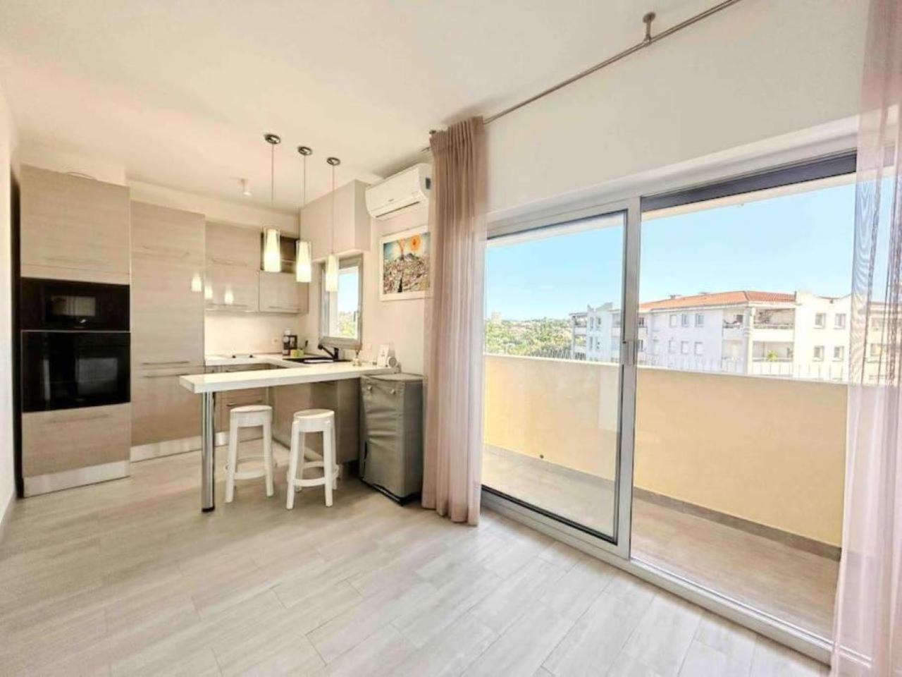 Il Gioiello : Apt 2 Pers, Clim, Piscine, Parking Antibes Exterior photo